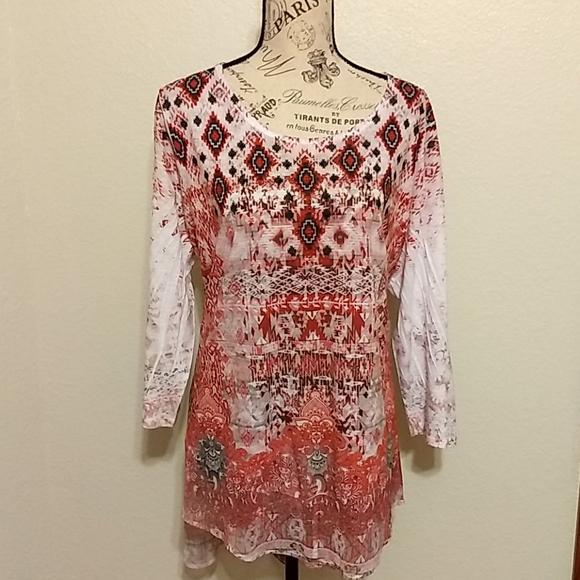 Signature Studio Tops - NWOT Hi-low Top